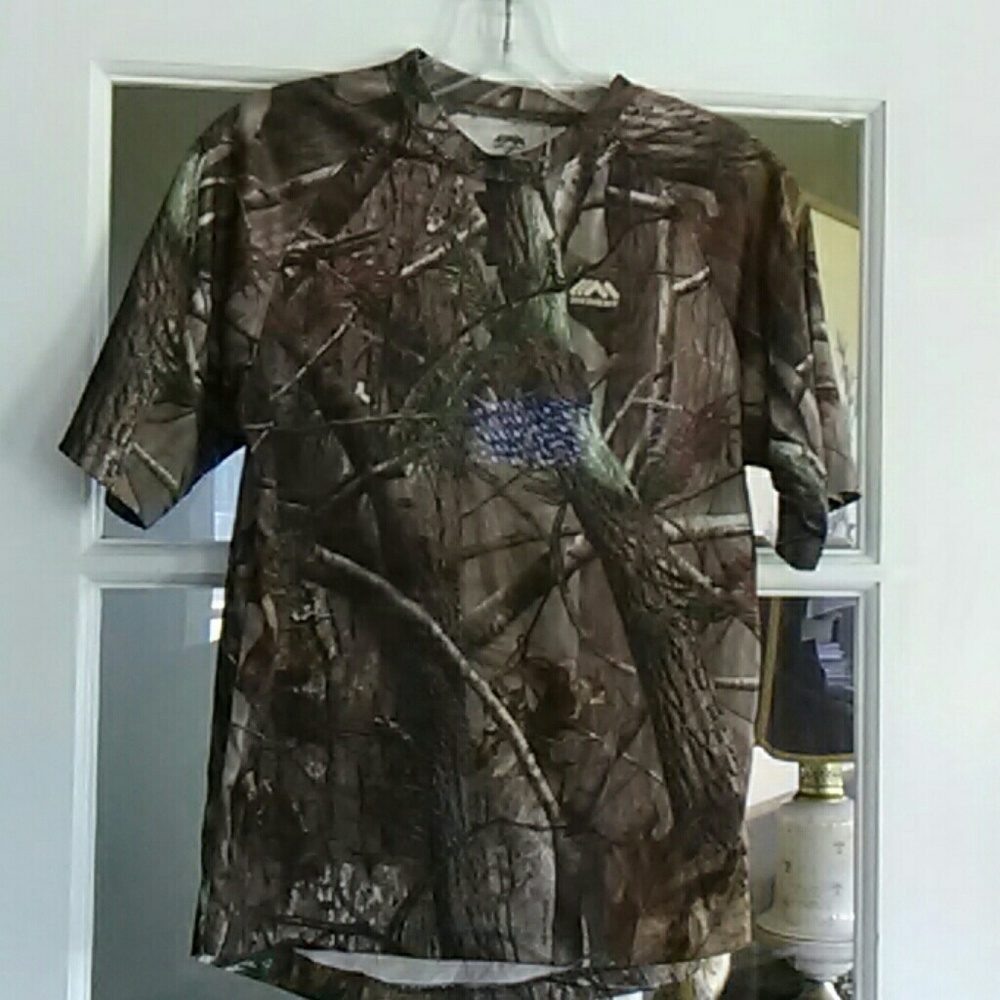 MEDALIST Camo Shirt